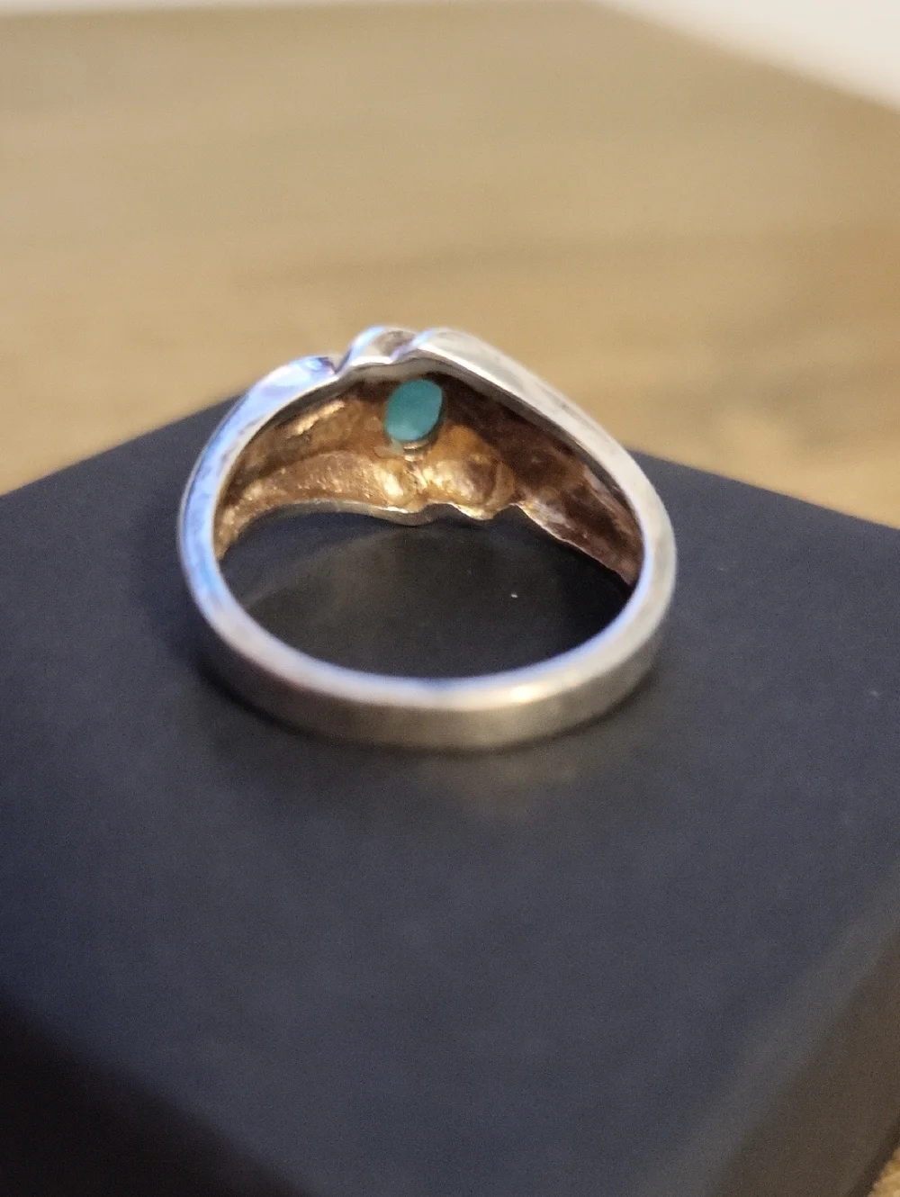 Vintage 925 Sterling Silver Emerald Stone Ring